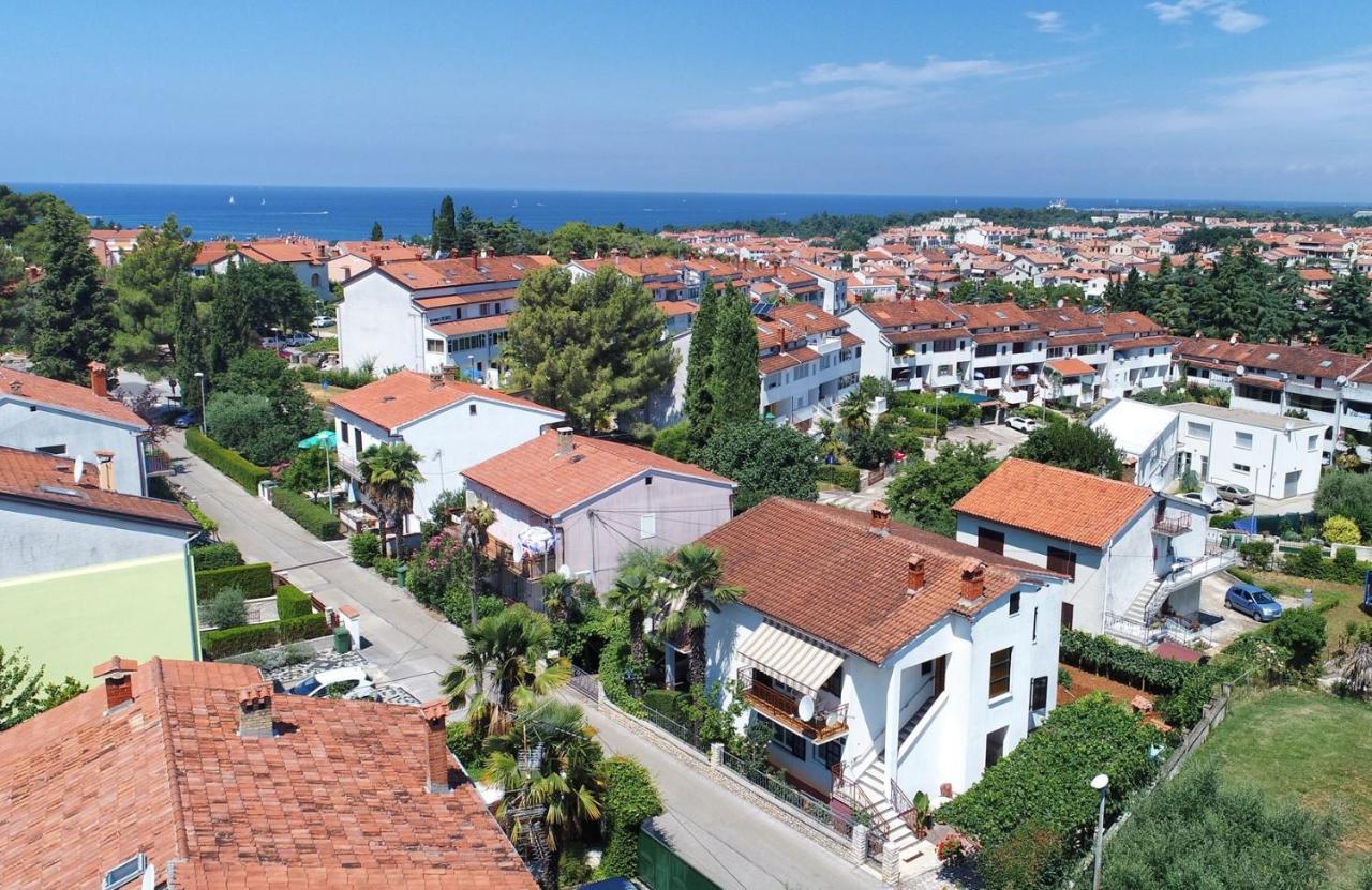 Apartment Complex Nevia Πόρετς Εξωτερικό φωτογραφία